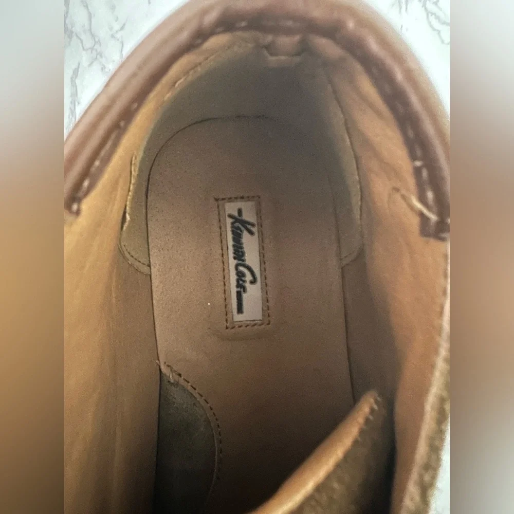 Kenneth Cole Reaction Desert Sun Suede Chukkas (SH84)